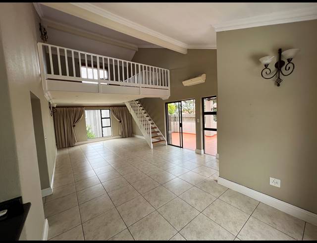 2 BEDROOM APARTMENT RENTED IN BRYANSTON